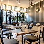 Restaurant Au Boeuf Couronne Paryż