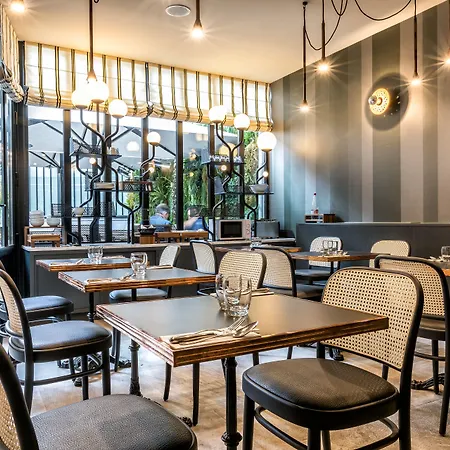 Restaurant Au Boeuf Couronne Paris