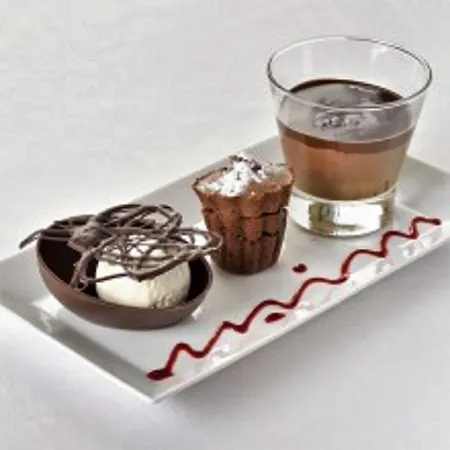 ホテル レストラン オウ ブッフ クロネ パリ