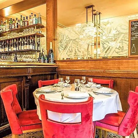 Restaurant Au Boeuf Couronne Hotel Paris