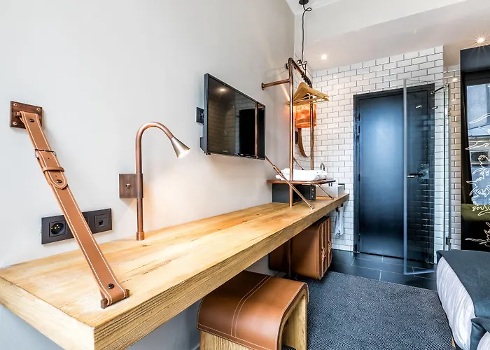 호텔 레스토랑 오 뵈프 쿠로네 파리