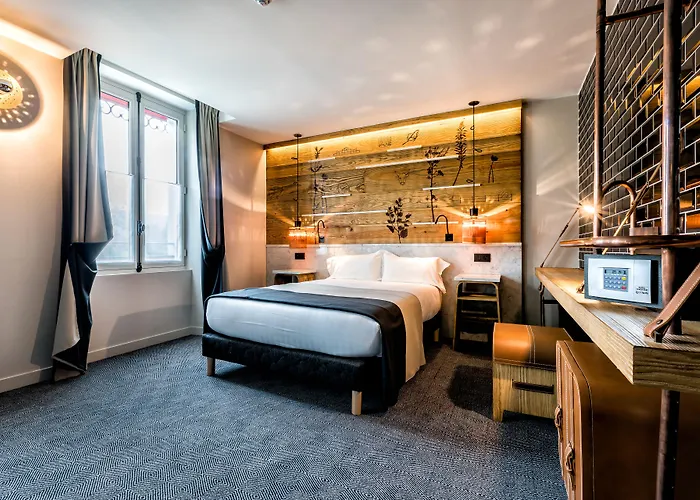 레스토랑 오 뵈프 쿠로네 호텔 파리