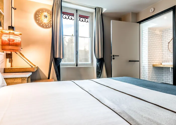 레스토랑 오 뵈프 쿠로네 호텔 파리