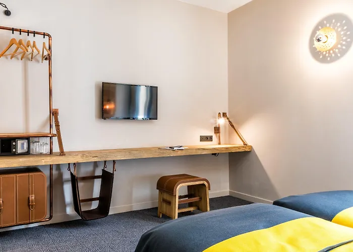 호텔 레스토랑 오 뵈프 쿠로네 3*