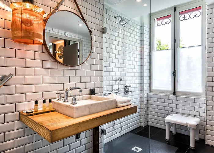 레스토랑 오 뵈프 쿠로네 호텔 파리