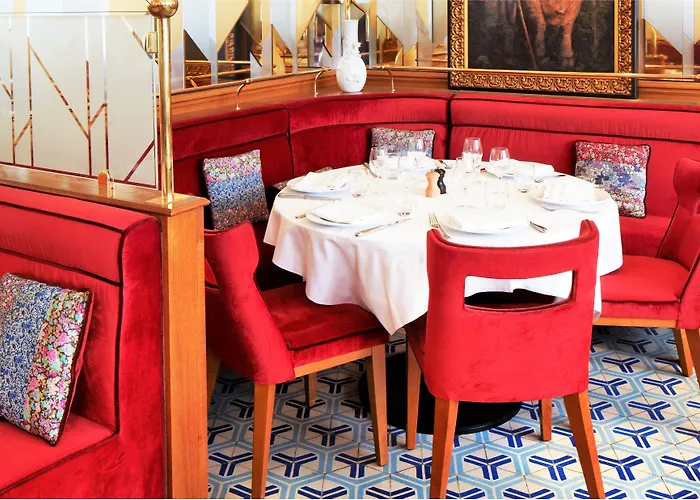 호텔 레스토랑 오 뵈프 쿠로네 3*